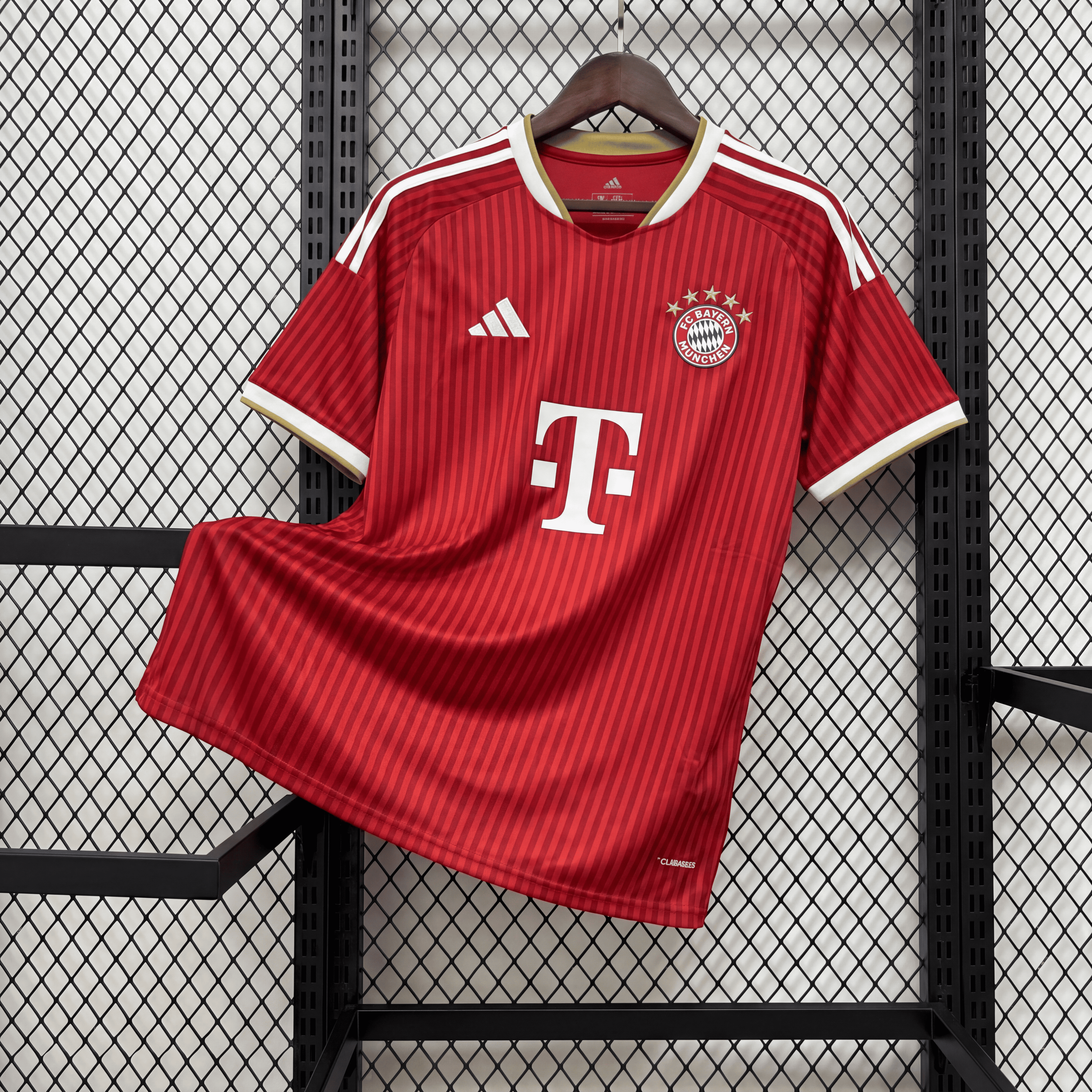 Баерн Минхен - Домашен дрес 26/27