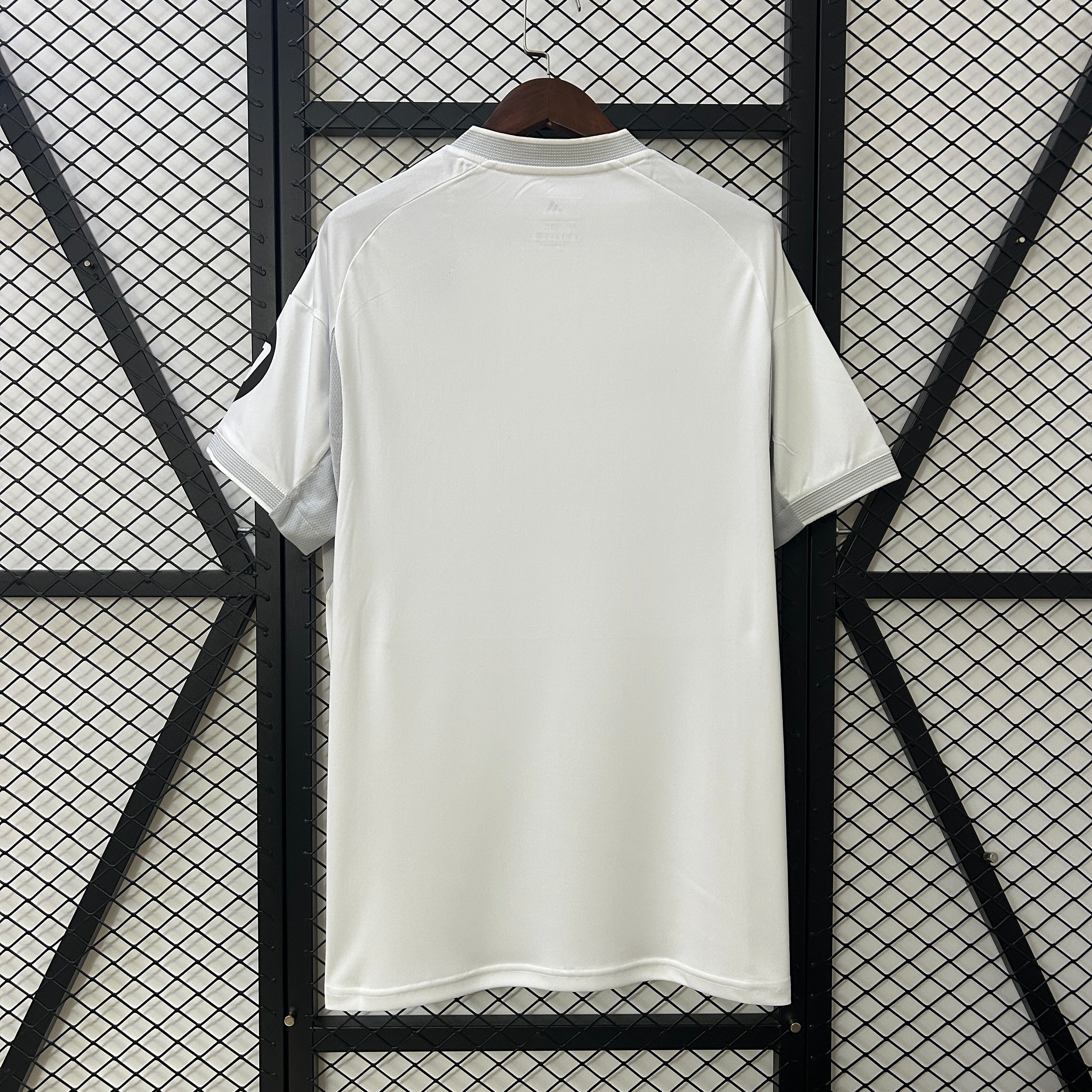 Реал Мадрид  - Домашен Дрес 25/26