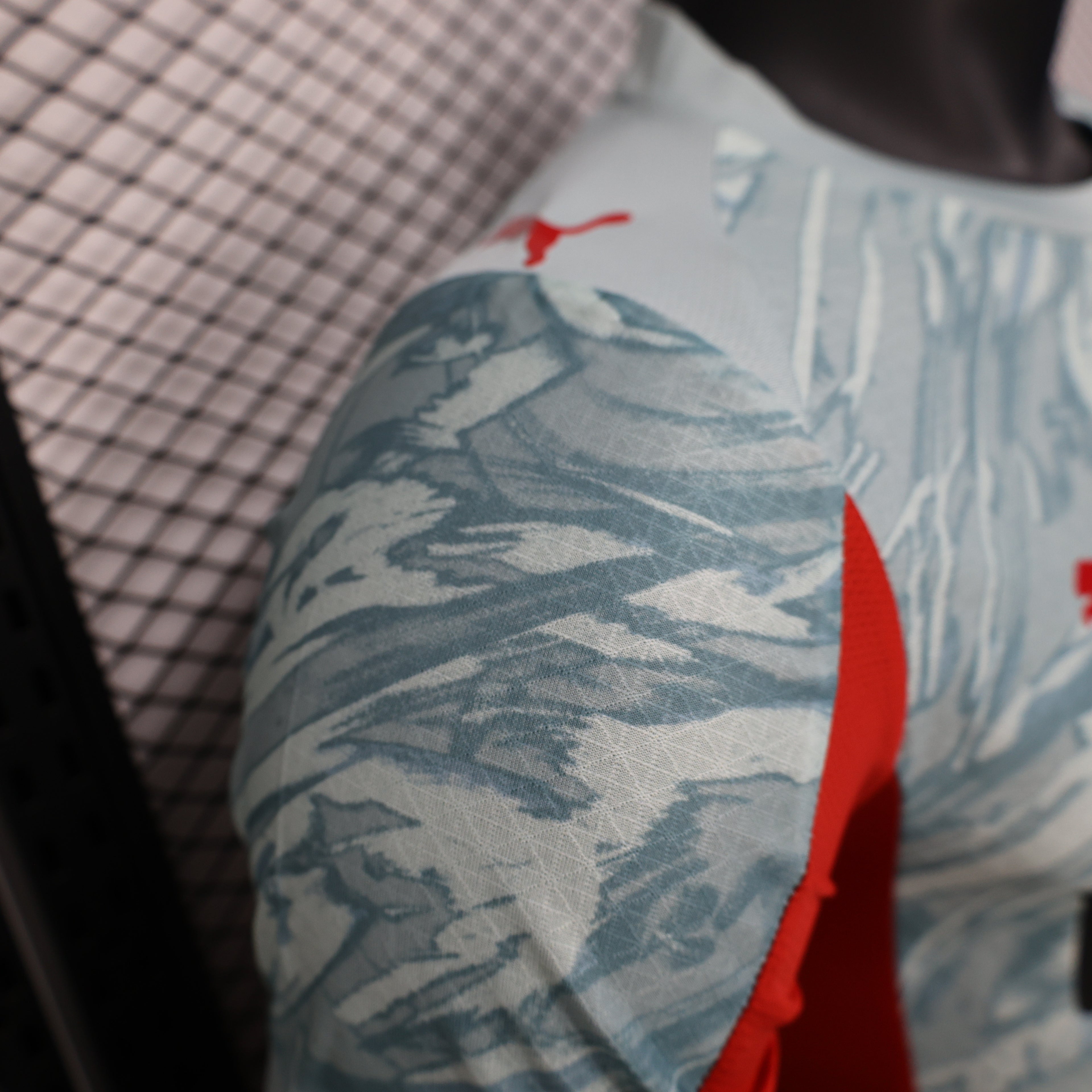 Милан - Голмански Дрес 25/26