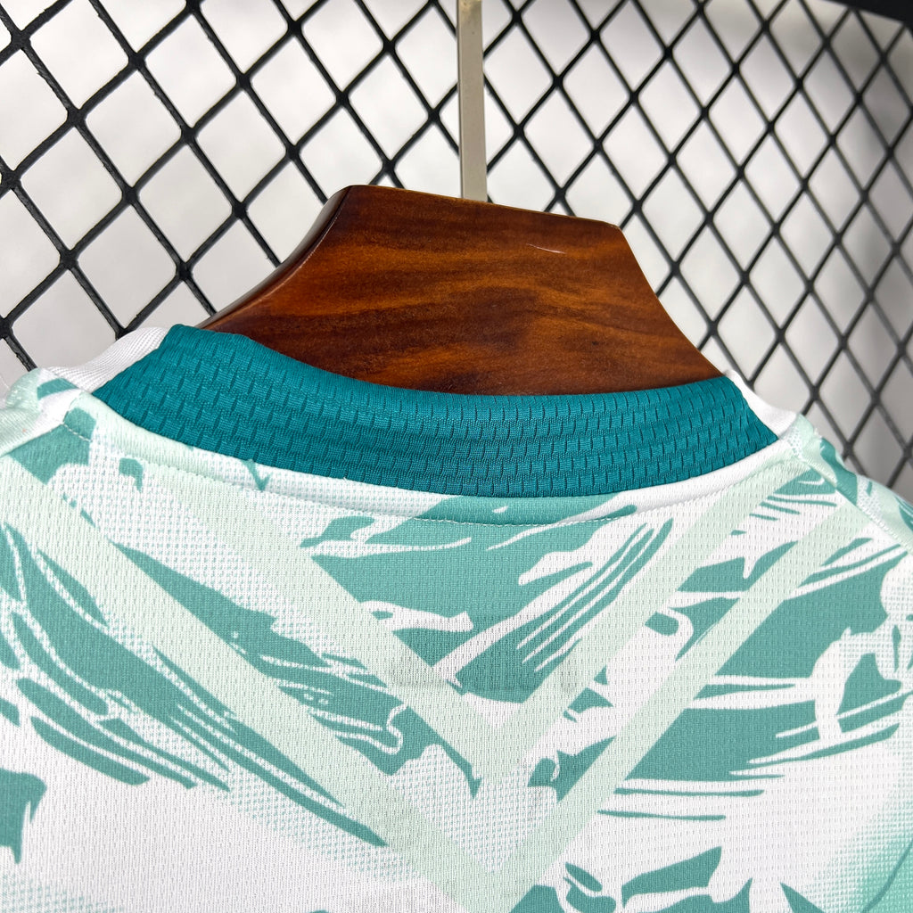 Португалија 2026 - Гостински дрес