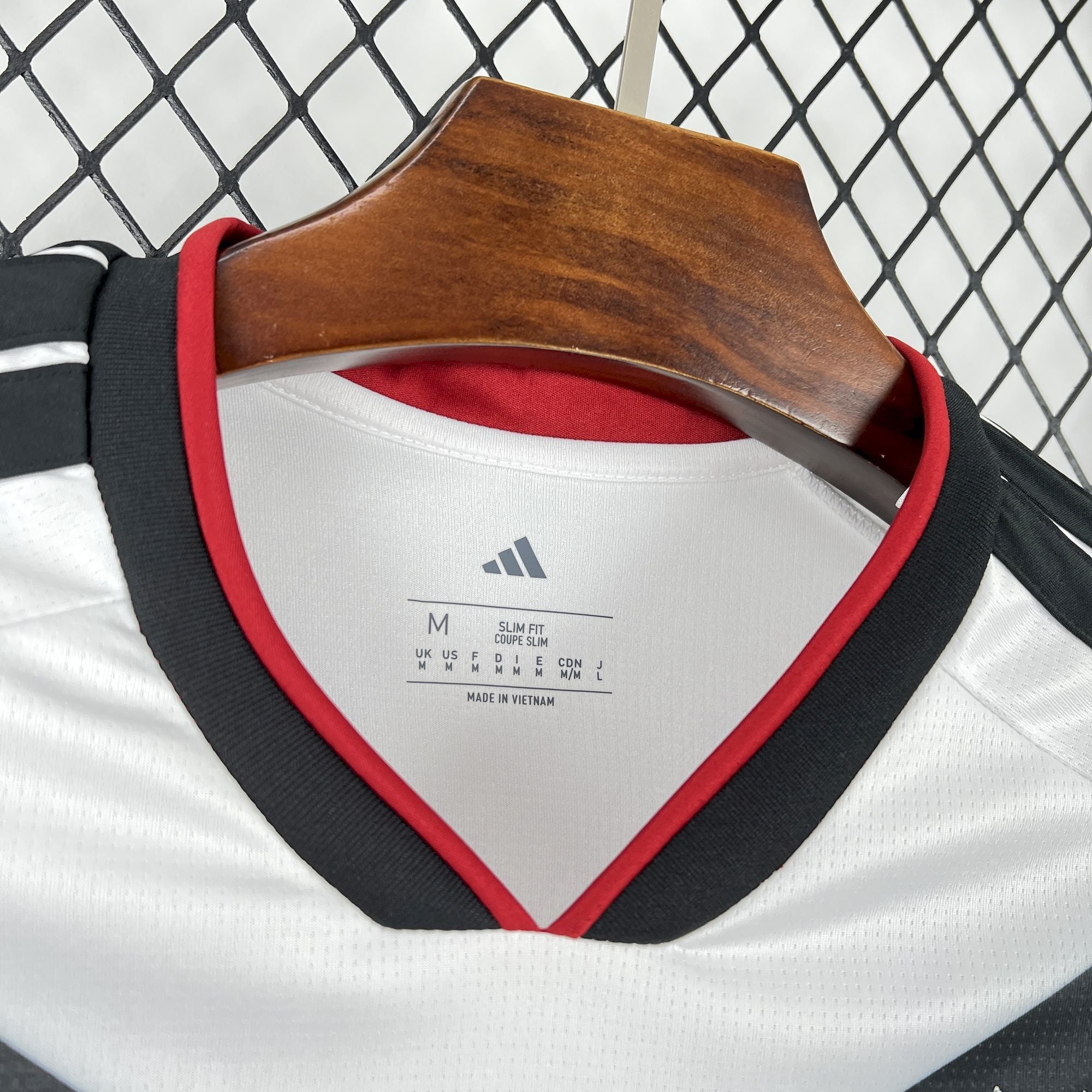 Германија 2026 - Домашен дрес