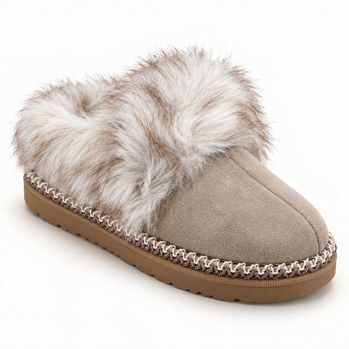 Cozy Fur - Taupe — преден кос поглед