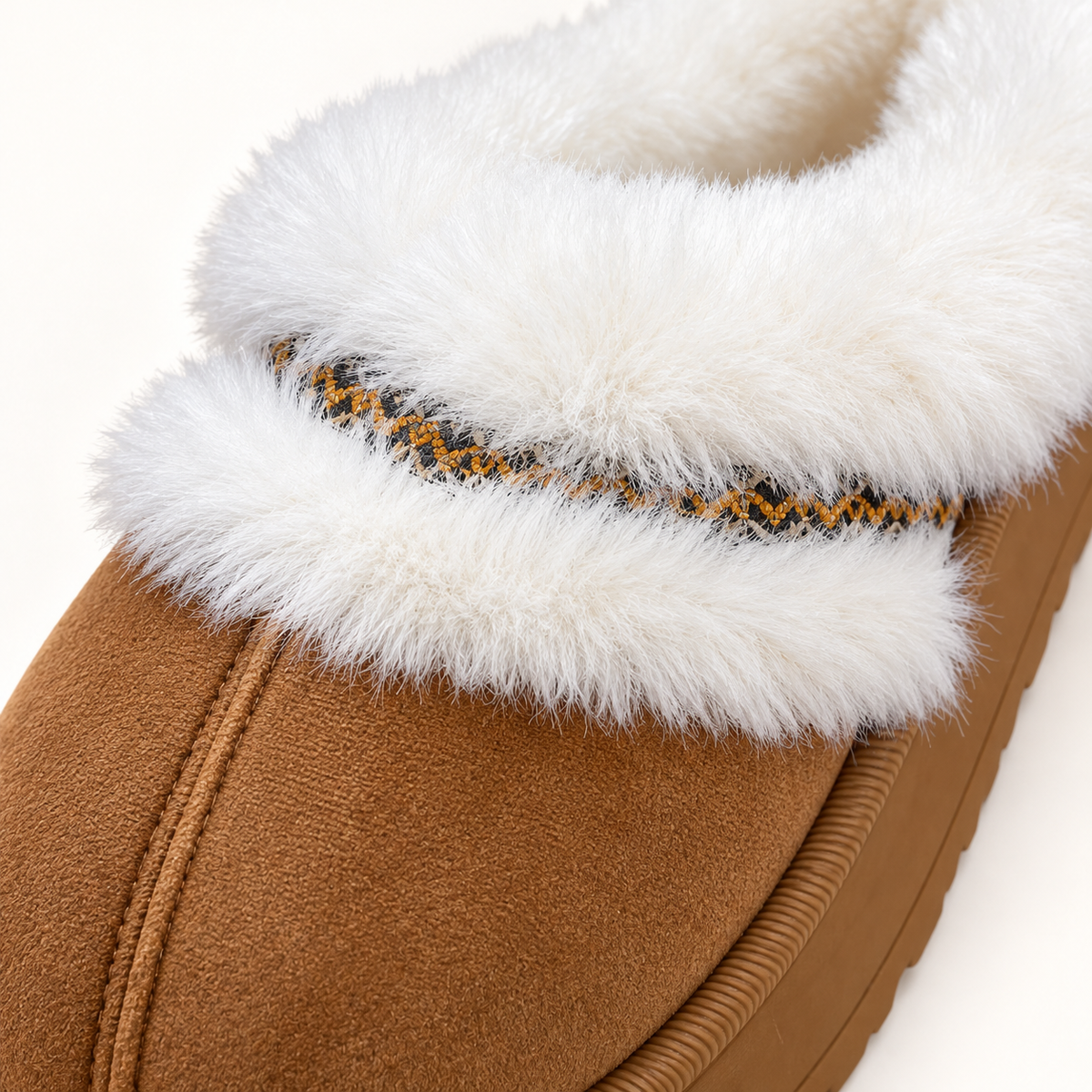 Cozy Stitch - Chestnut — детали