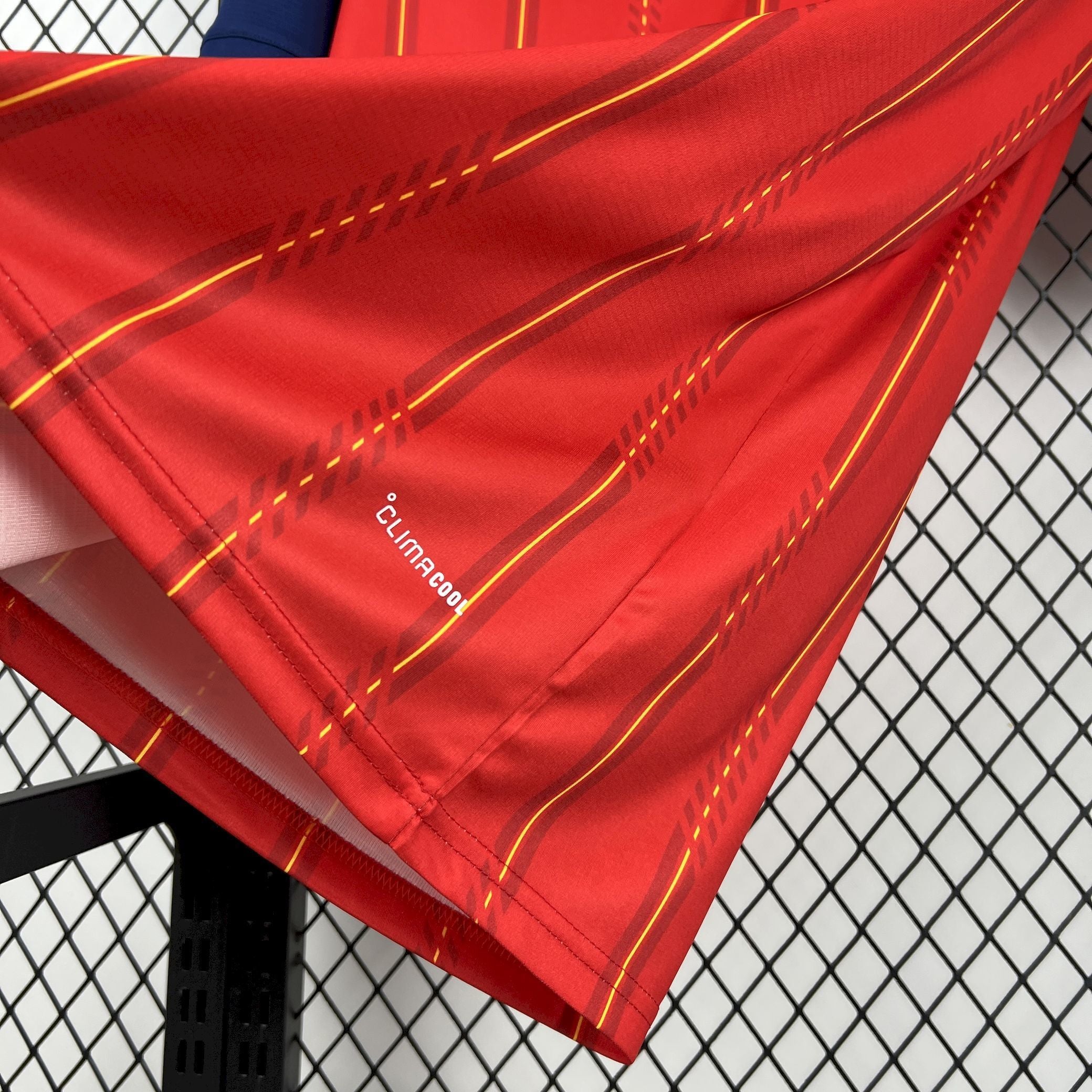 Шпанија 2026 - Домашен дрес