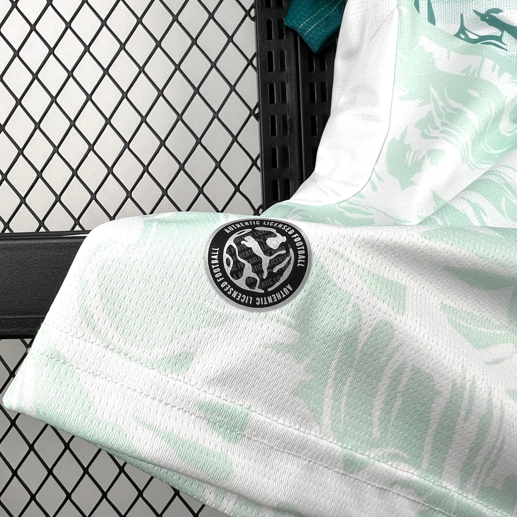 Португалија 2026 - Гостински дрес