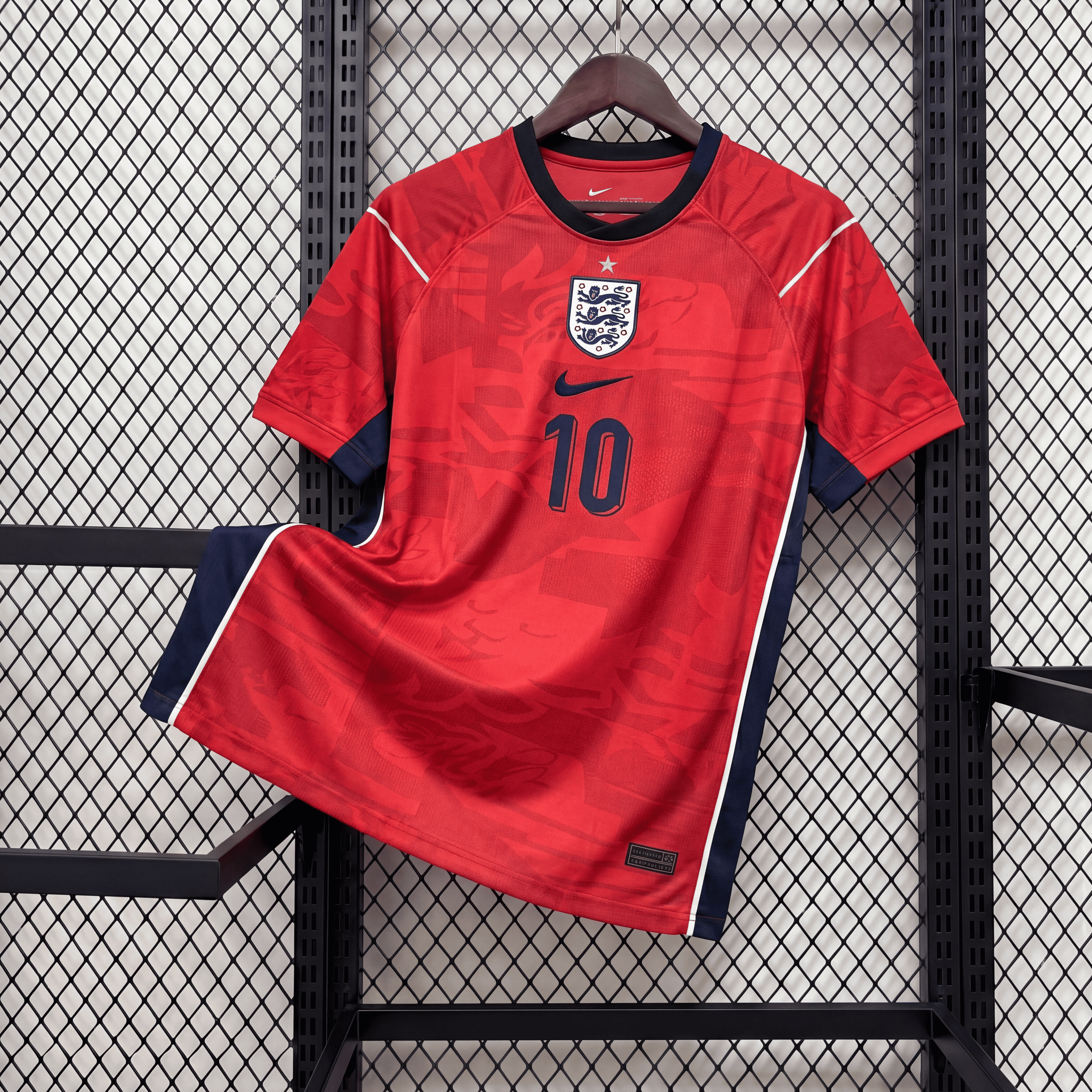 Англија 2026 - Гостински дрес