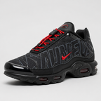 Nike Air Max Plus Tuned Air црно-црвени патики - агол однапред лево