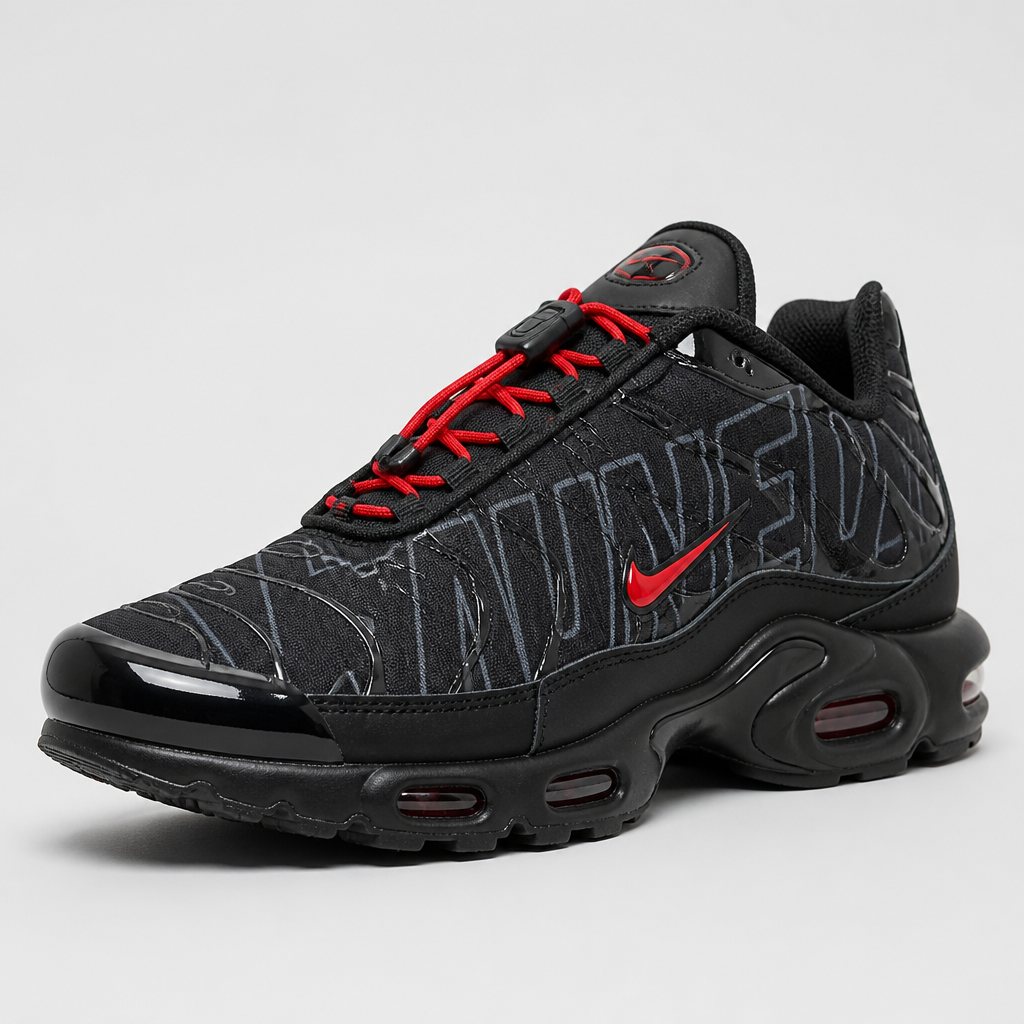 Nike Air Max Plus Tuned Air црно-црвени патики - агол однапред лево