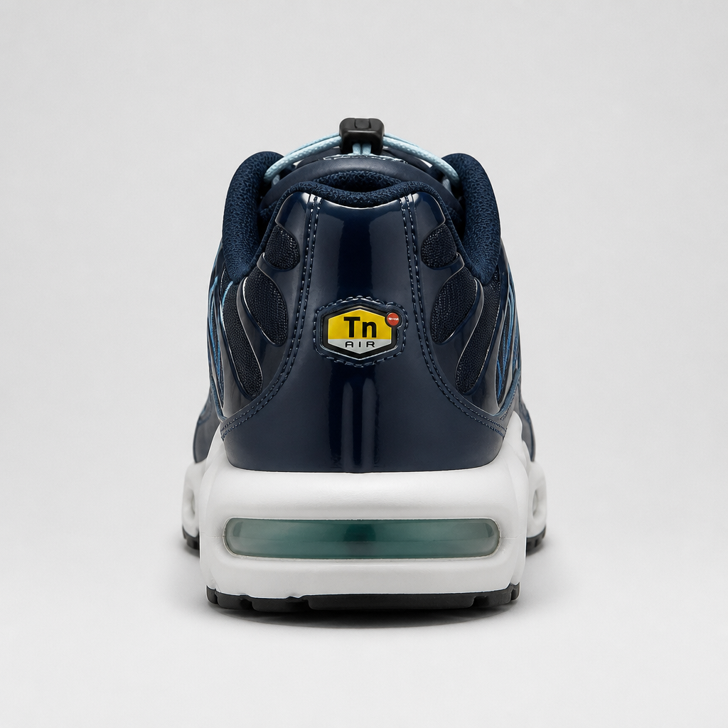 Nike Air Max Plus Tuned Air Obsidian темно сини патики - задна страна со Tn ознака