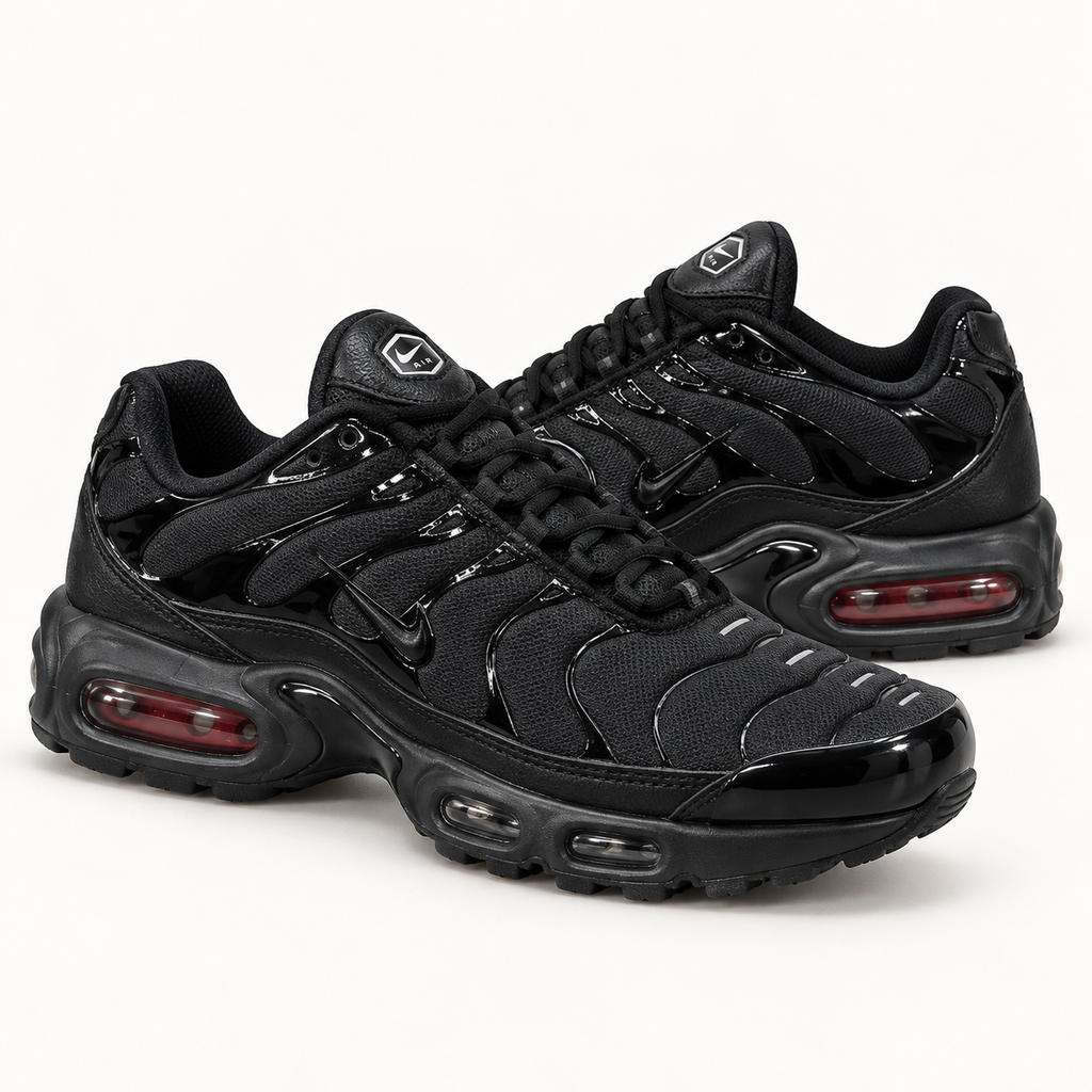 Nike Air Max Plus (TN) - Black / Reflective — студиски пар