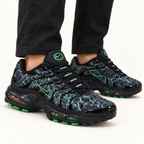 Nike Air Max Plus (TN) - Lightning Green — на нозе
