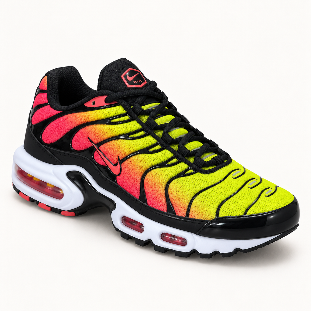 Nike Air Max Plus (TN) - Volt / Coral — преден кос поглед