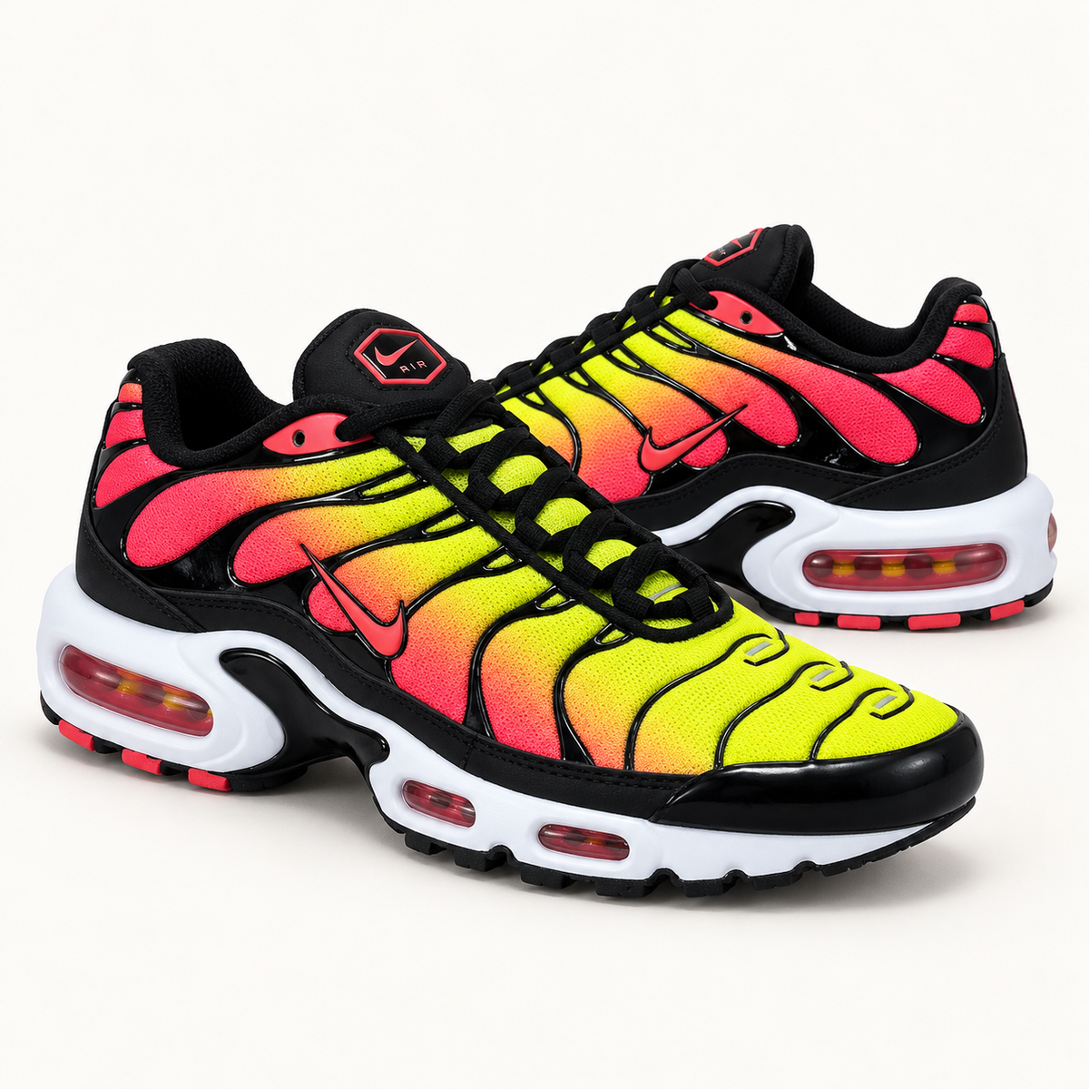 Nike Air Max Plus (TN) - Volt / Coral — студиски пар