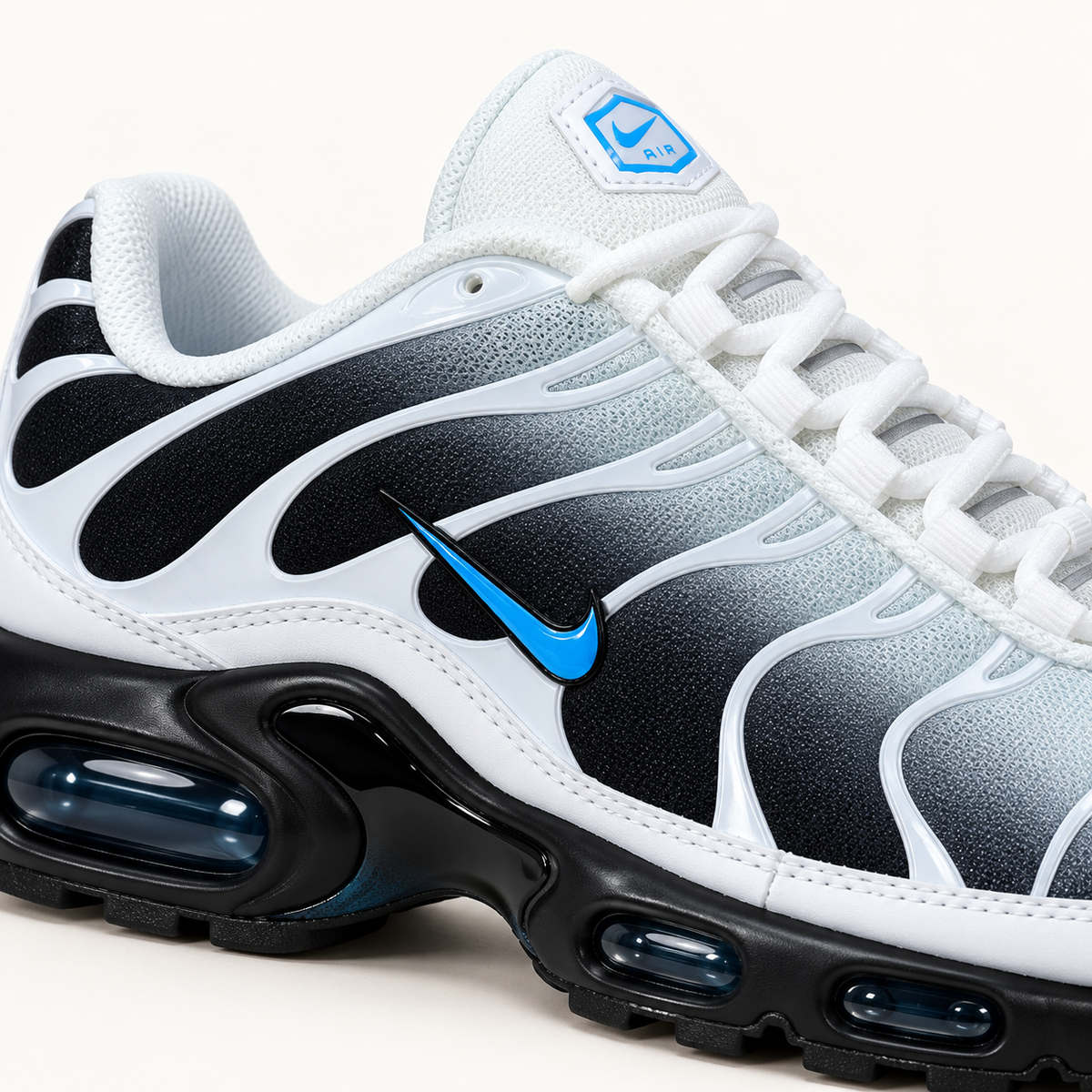 Nike Air Max Plus (TN) - White / Ice Blue — детали