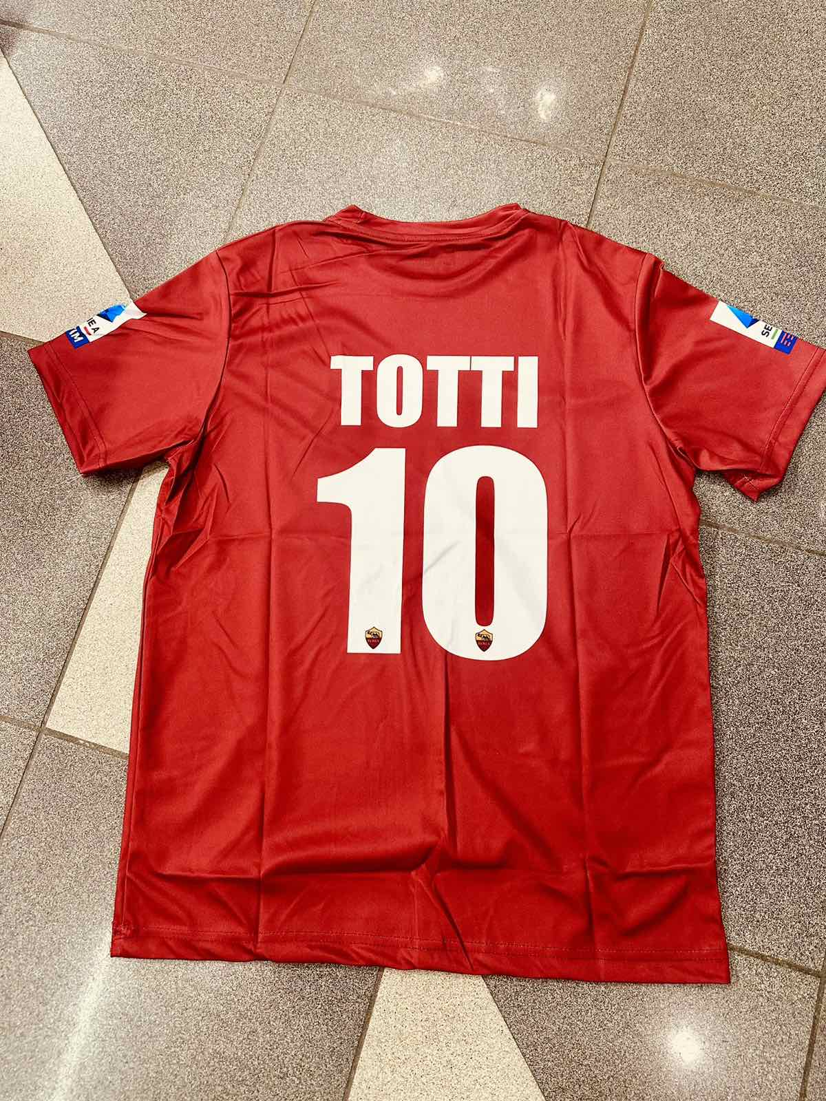 Рома - Ретро Дрес 2016/2017